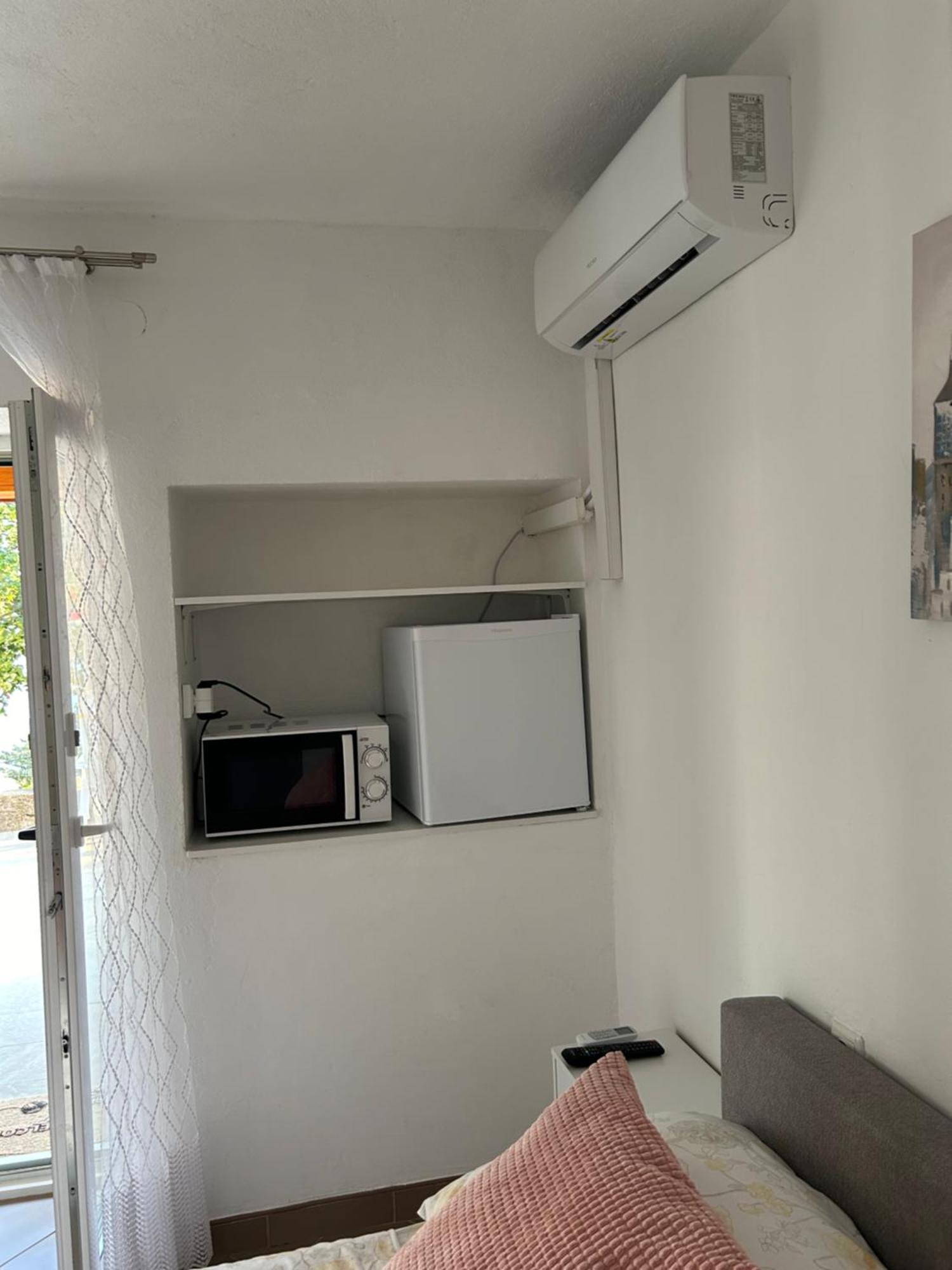 Apartments Spalj 1 I 2 Сень Экстерьер фото